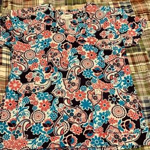 Peaches paisley scrub top